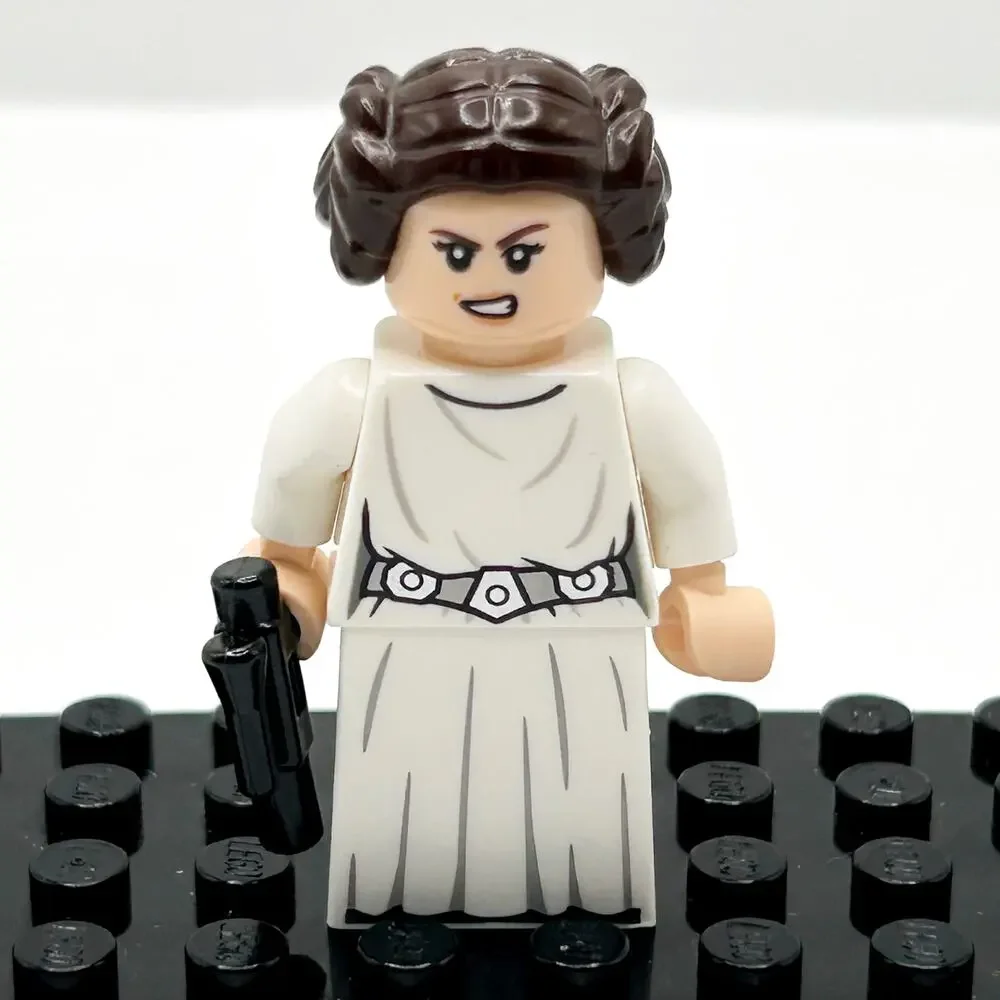 LEGO Star Wars Princess Leia White Dress Detailed Belt Minifigure Authentic EUC